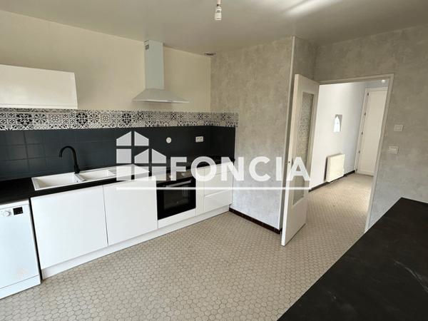 Location Maison 6 pièces 99.2 m² - 5 RUE DES TILLEULS Fleville 54710