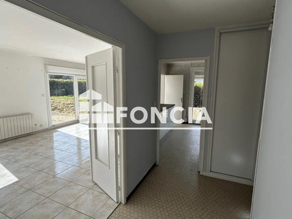 Location Maison 6 pièces 99.2 m² - 5 RUE DES TILLEULS Fleville 54710