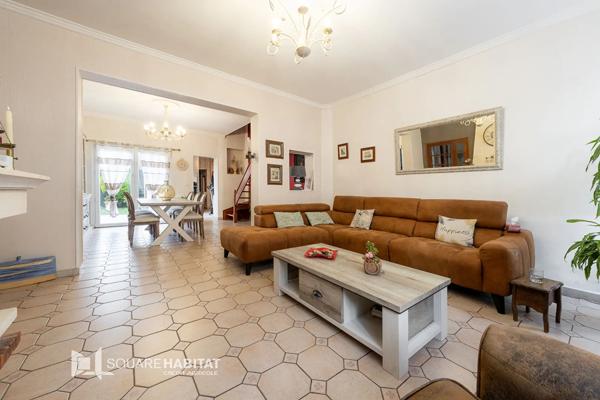 Maison à vendre 8 pièces 208m² Sin-le-Noble (59450)