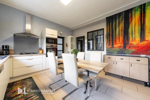 Maison à vendre 8 pièces 208m² Sin-le-Noble (59450)