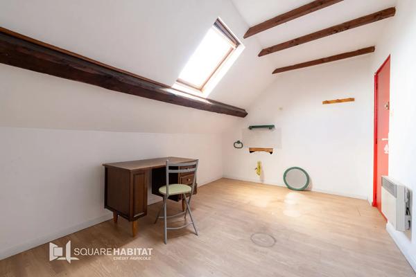 Maison à vendre 8 pièces 208m² Sin-le-Noble (59450)