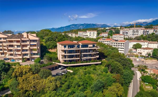 Vente Appartement de luxe Porto-Vecchio 4 Pièces 130 m²