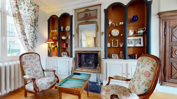 Cinq-Mars-la-Pile (37130) Demeure de caractère en pierre