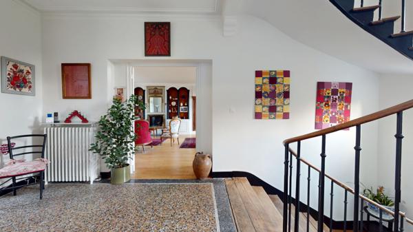 Cinq-Mars-la-Pile (37130) Demeure de caractère en pierre