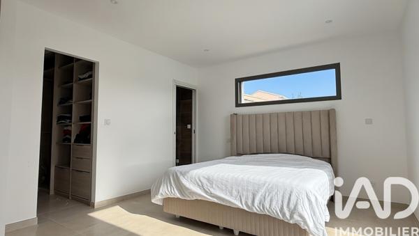 Maison à vendre 4 pièces 131,75 m² Mormoiron