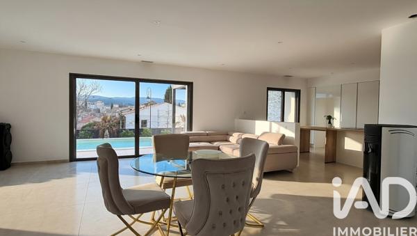 Maison à vendre 4 pièces 131,75 m² Mormoiron