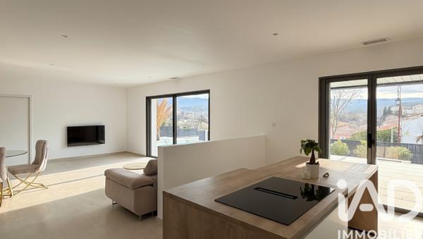 Maison à vendre 4 pièces 131,75 m² Mormoiron
