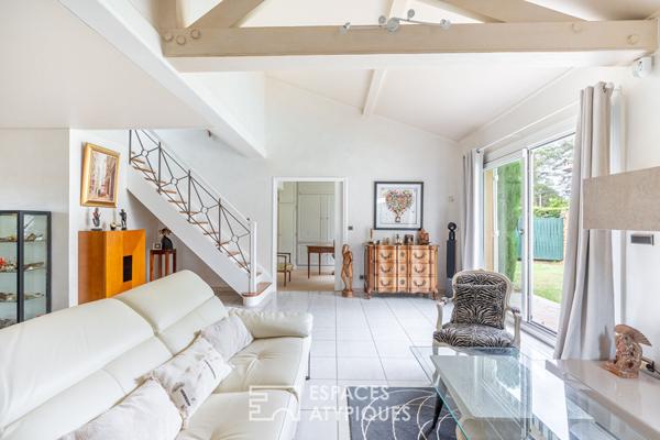 Maison rénovée avec piscine