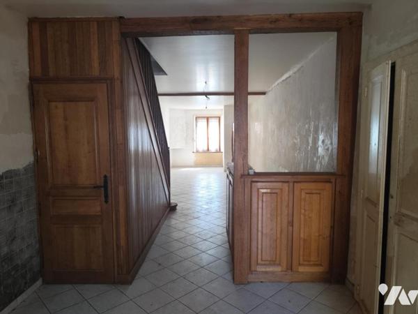 MAISON D'HABITATION - POUILLY SUR MEUSE