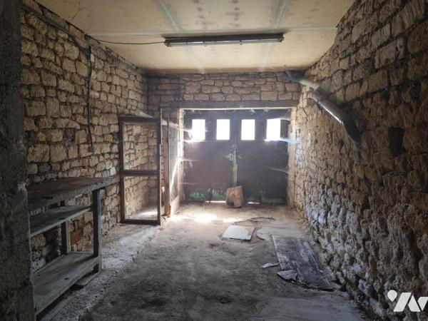 MAISON D'HABITATION - POUILLY SUR MEUSE