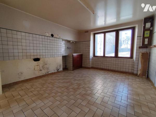 MAISON D'HABITATION - POUILLY SUR MEUSE