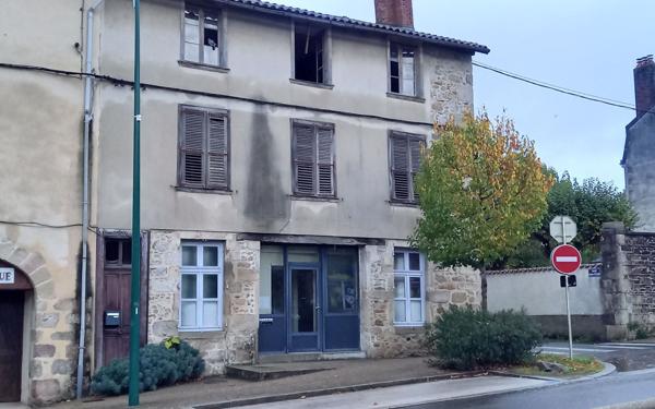 Maison à vendre    2 pièces •  Saint-Junien