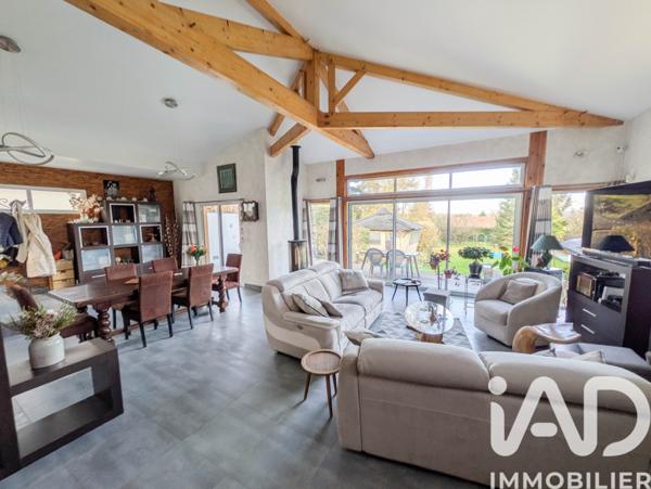Maison à vendre 8 pièces 197 m² Saint-Thibault-des-Vignes