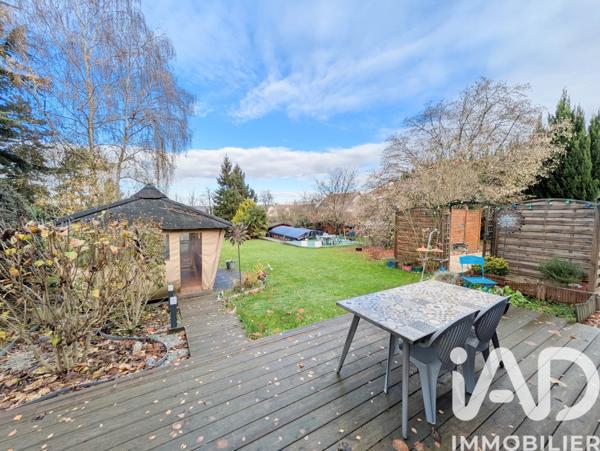 Maison à vendre 8 pièces 197 m² Saint-Thibault-des-Vignes