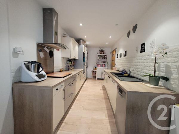 Appartement F3 à vendre  3 pièces - 68,82 m2 GAREOULT - 83