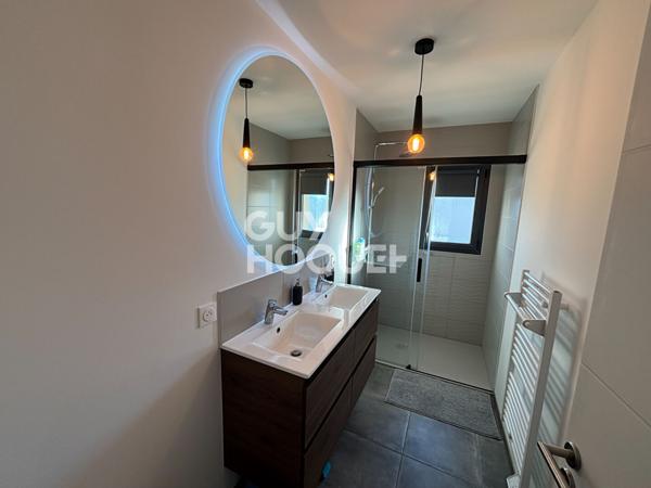 Maison récente de 2023 avec de belles prestations