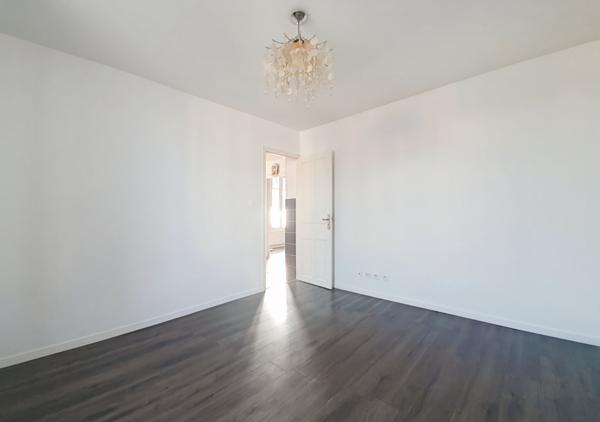 Maison Les Mureaux 6 pièces, - 4 chambres - 122 m², 430 m² de parcelle