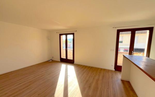 Appartement à louer    2 pièces • 35,30 m2 Marseille 12