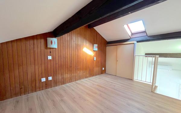 Appartement à louer    2 pièces • 35,30 m2 Marseille 12