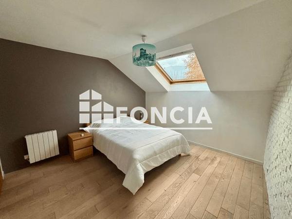 À vendre Appartement 4 pièces 111 m² - Cessy 01170