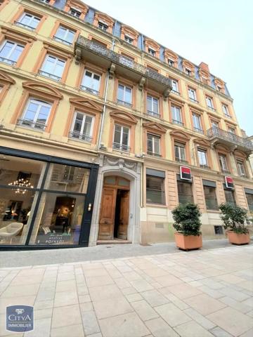 Appartement à louer 3 pièces 86.83m² Mâcon (71000)