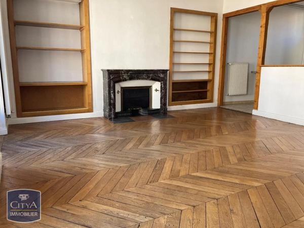 Appartement à louer 3 pièces 86.83m² Mâcon (71000)