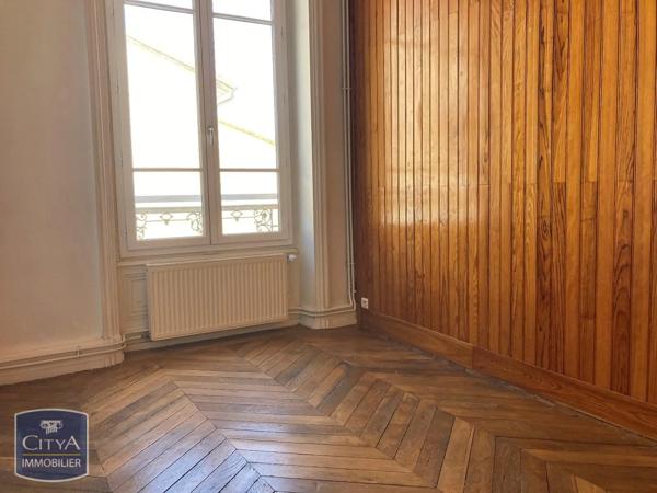 Appartement à louer 3 pièces 86.83m² Mâcon (71000)