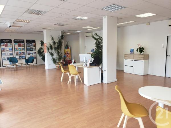 à vendre  147 m2 CORBAS - 69