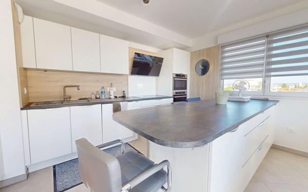 Appartement à vendre    4 pièces • 107 m2 Montpellier