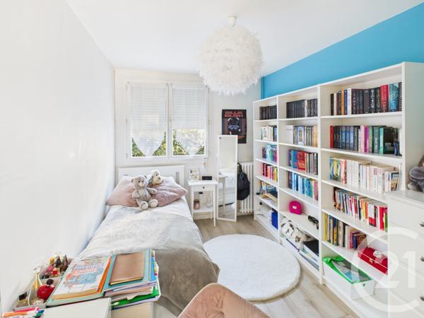 Appartement F4 à vendre  4 pièces - 67,91 m2 TRAPPES - 78