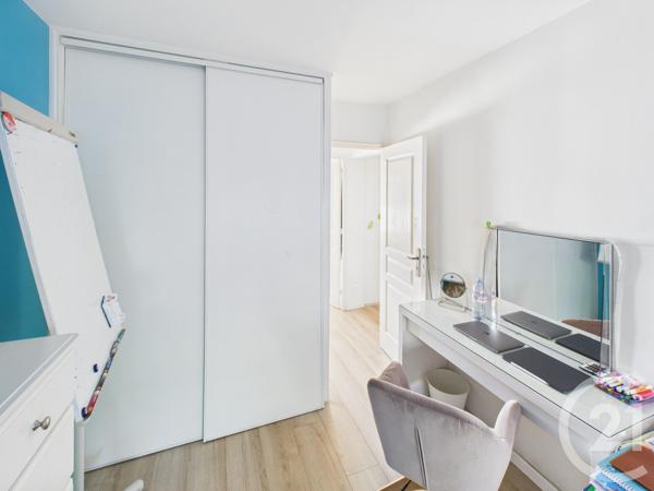 Appartement F4 à vendre  4 pièces - 67,91 m2 TRAPPES - 78