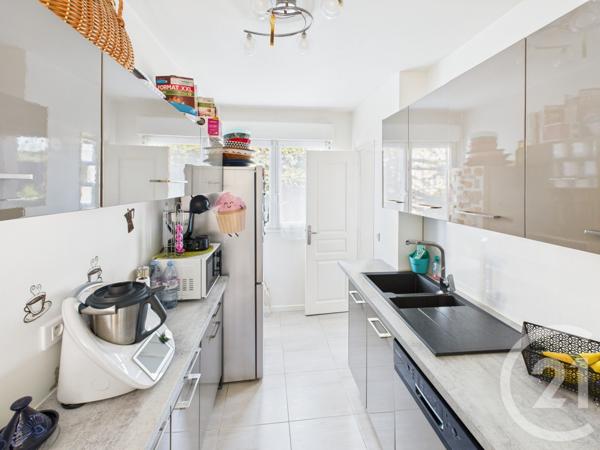 Appartement F4 à vendre  4 pièces - 67,91 m2 TRAPPES - 78