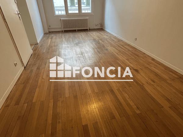 Location Appartement 3 pièces 72 m² - APPARTEMENT 11 Niort 79000