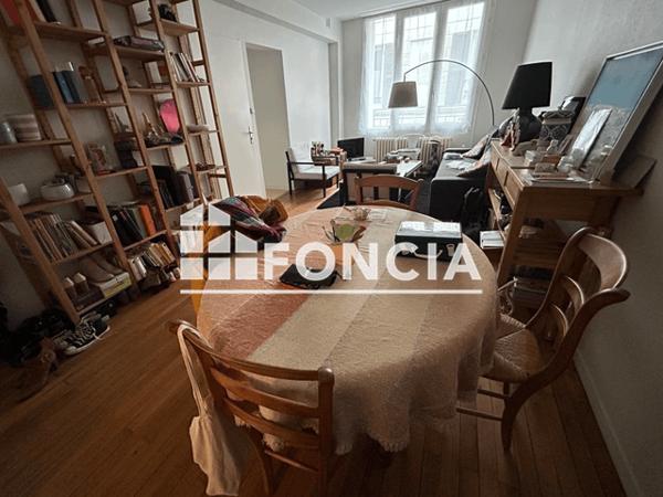 Location Appartement 3 pièces 72 m² - APPARTEMENT 11 Niort 79000