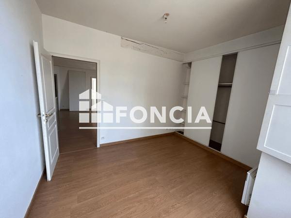 Location Appartement 3 pièces 64.22 m² - 36 RUE GABRIEL JAULIN - LE GRAND CHAI APPART A05 Cognac 16100