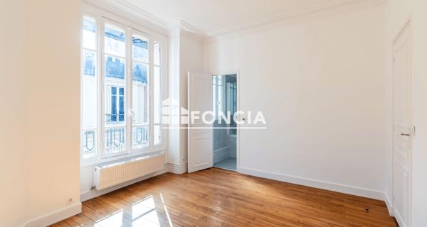 À vendre Appartement 6 pièces 146.65 m² - Paris 75017
