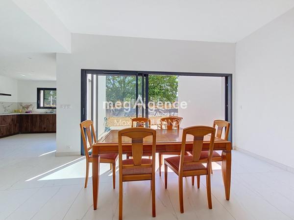 Maison à CHOLET, 49300 - 6 pièces 143m²