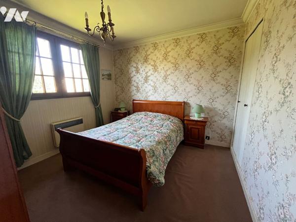 A VENDRE MAISON  4 CHAMBRES  BAGNEUX ( 49)