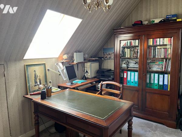 A VENDRE MAISON  4 CHAMBRES  BAGNEUX ( 49)