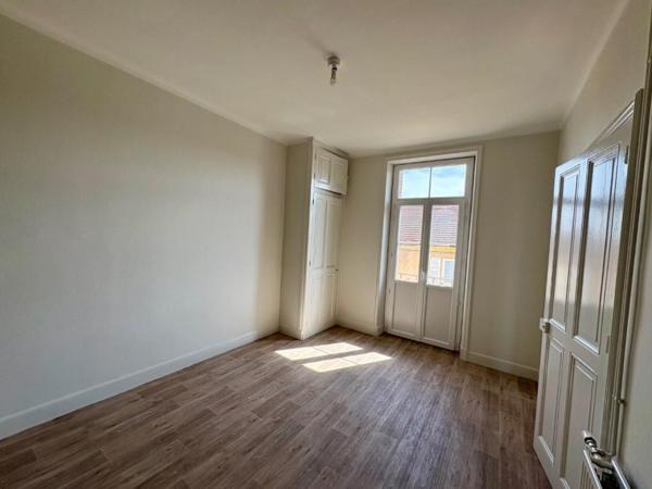 APPARTEMENT T2 A LOUER A ROANNE - FAUBOURG CLERMONT