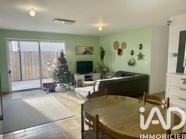 Maison à vendre 4 pièces 82 m² Montlieu-la-Garde