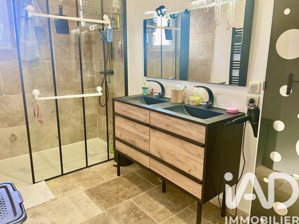 Maison à vendre 4 pièces 82 m² Montlieu-la-Garde