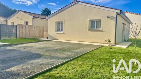 Maison à vendre 4 pièces 82 m² Montlieu-la-Garde
