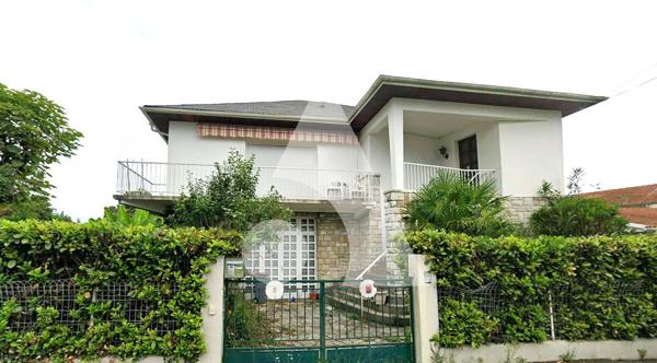 Maison 7 pièces 168.9 m2