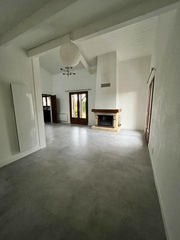 Maison à vendre |  Saint-Pierre-du-Mont |  6 pièces | 133 m²