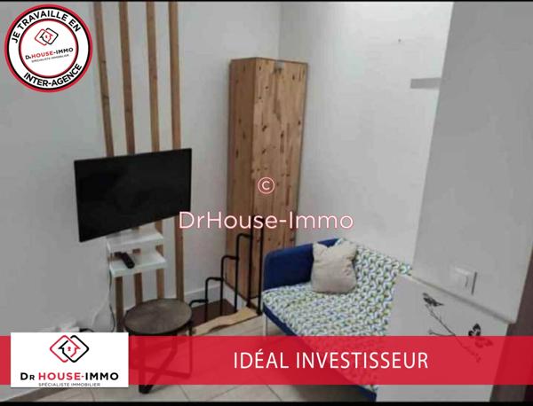 Immeuble à vendre 28 pièces de 220 m²