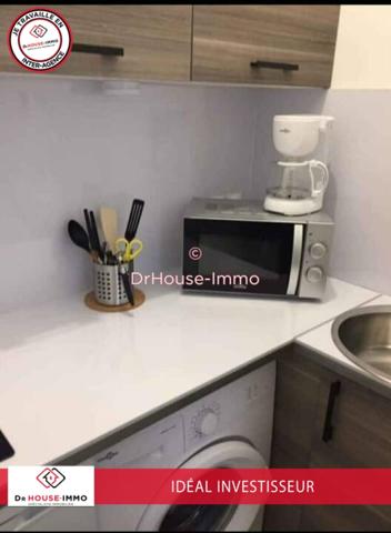 Immeuble à vendre 28 pièces de 220 m²