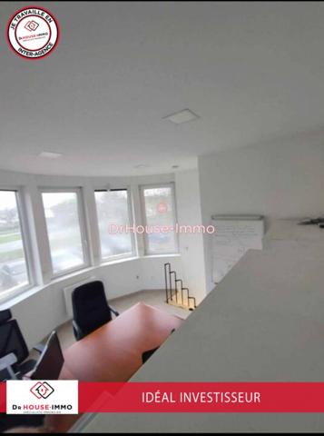 Immeuble à vendre 28 pièces de 220 m²