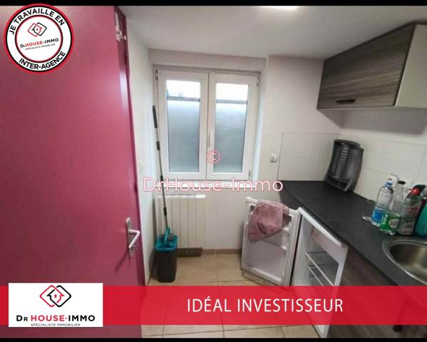 Immeuble à vendre 28 pièces de 220 m²