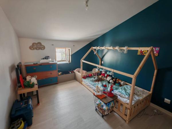 Maison à vendre 5 pièces de 174 m²